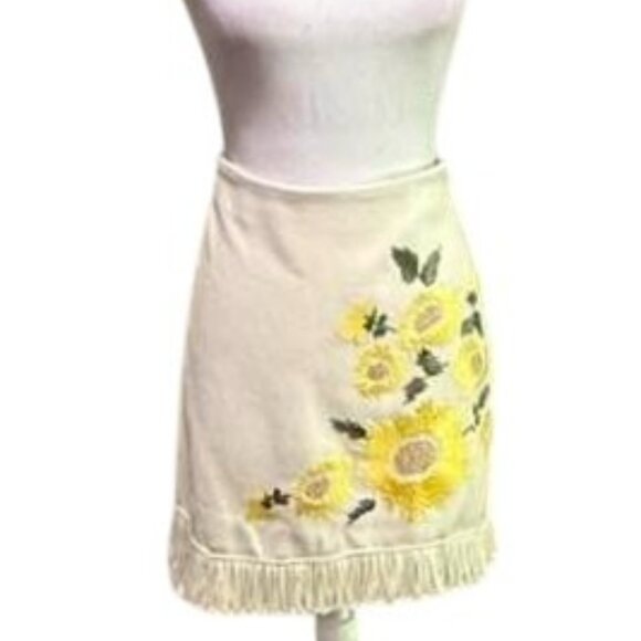 Boston Proper NWT Floral Embroidered Raffia Fringe Mini Skirt size 16 - Picture 6 of 16